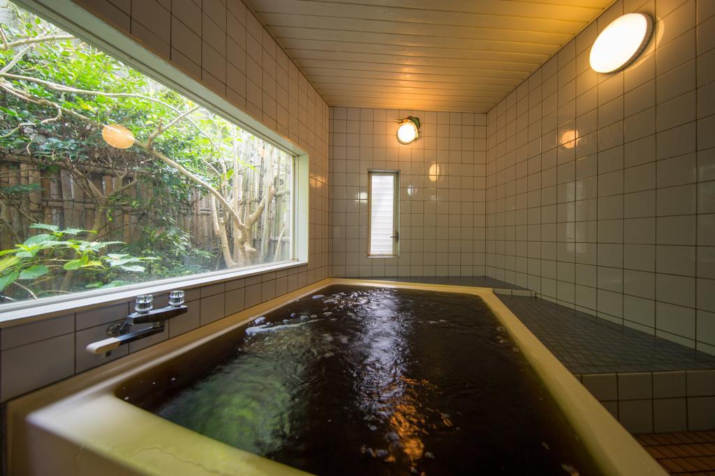 ホテル 浜よし 御宿町 エクステリア 写真