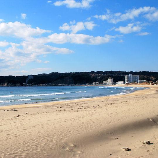 ホテル 浜よし 御宿町 エクステリア 写真
